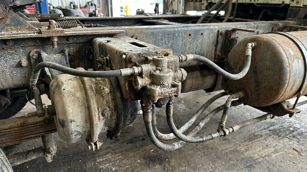 How to Identify a Relay Valve by Its OE Number